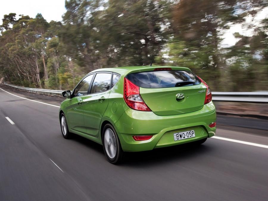  Hyundai Accent 5-Door 2011 года  (AU) (фото 7 из 16)